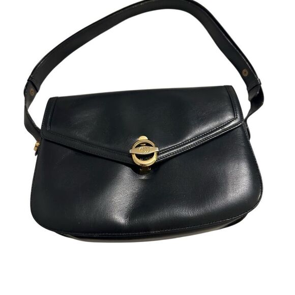 Gucci Black Leather Shoulder Bag with Gold Hardware - Picture 2 of 13